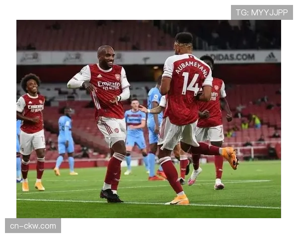 观点：德甲联赛的午间开球时间是否影响了上座率与比赛质量？